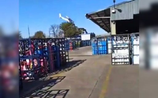 La foto que compartió el piloto antes de estrellarse en una avioneta contra la fábrica que lo despidió