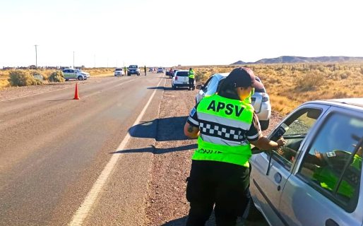 “Hay gente que entrega licencias mediante un pago y eso es una locura”