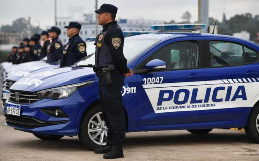Detuvieron a una mujer por convivir con los cadáveres de sus dos hermanos