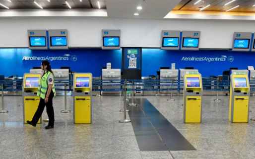 Gremios aeronáuticos anunciaron protestas y puede haber demoras en los vuelos