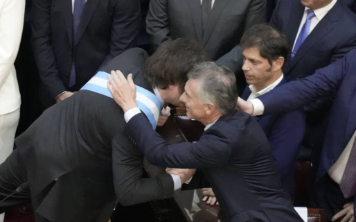 Milei marca diferencias con Macri, pero seguirá negociando una fusión electoral con el PRO