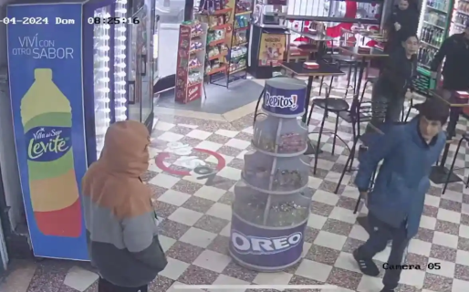 Entraron a robar a un local y fueron sorprendidos por cuatro policías que estaban almorzando