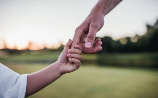 Buscan una familia adoptiva para un adolescente de 15 años