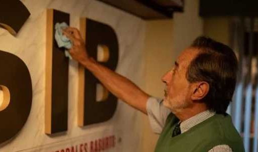 La verdadera familia Basurto, en contra de la serie ‘El Encargado’