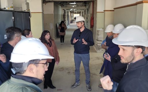 Supervisaron los avances en las obras de la Escuela de Biología Marina junto a padres de alumnos