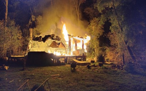 Se incendió una casa e investigan si fue intencional