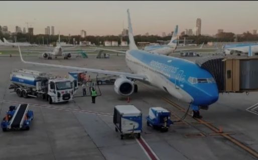 Las alternativas que evalúa el Gobierno para presionar a los gremios en la pelea por Aerolíneas Argentinas