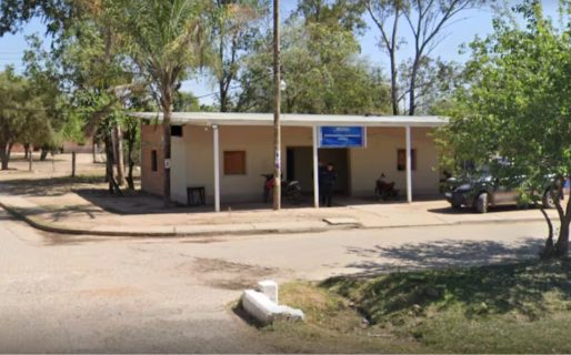 Un nene fue solo a la comisaria para denunciar a su mamá y su padrastro por maltrato