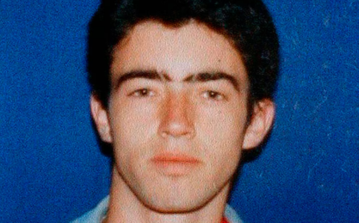 La familia de un joven chileno asesinado en 1999 busca detener la serie de Netflix que narrará su crimen