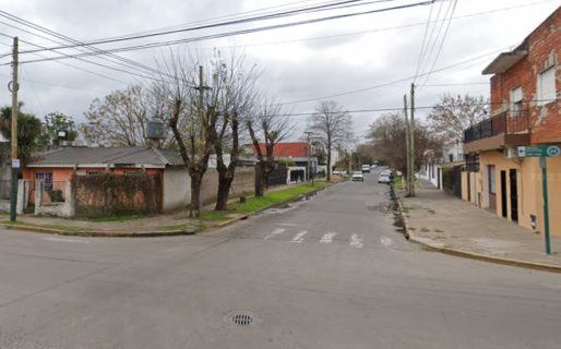 Investigan el caso de un ladrón que entró a robar, fue detenido y luego murió en un patrullero