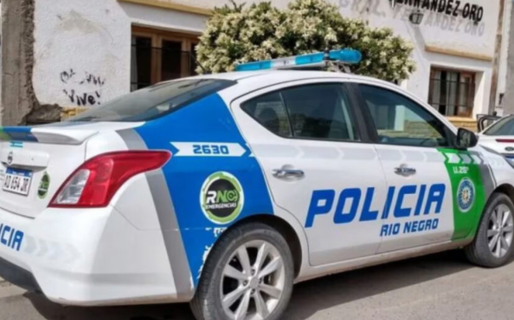 Detienen a un hombre por quemar con agua hirviendo a su pareja y a su bebé de 8 meses