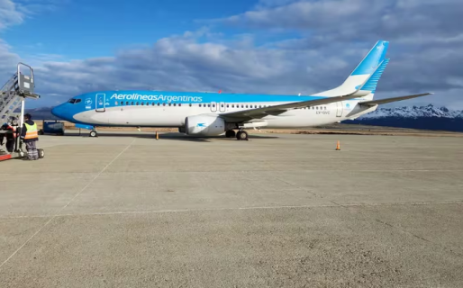 Una «amenaza de bomba», un vuelo evacuado, Marcelo Polino y un diputado «terrorista»