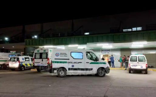 Una mujer llegó al hospital tras sufrir una brutal golpiza, pero quedó detenida: los motivos