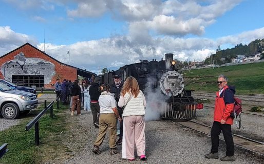 “La Trochita” suma salidas adicionales ante la demanda de boletos