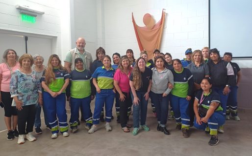 Urbana junto a APAEC contra el cáncer de mama