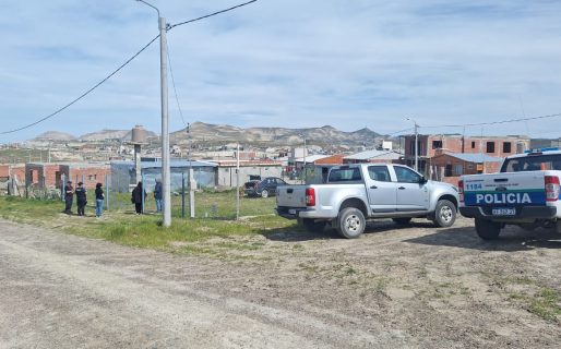 Intentaron usurpar tierras en km. 8