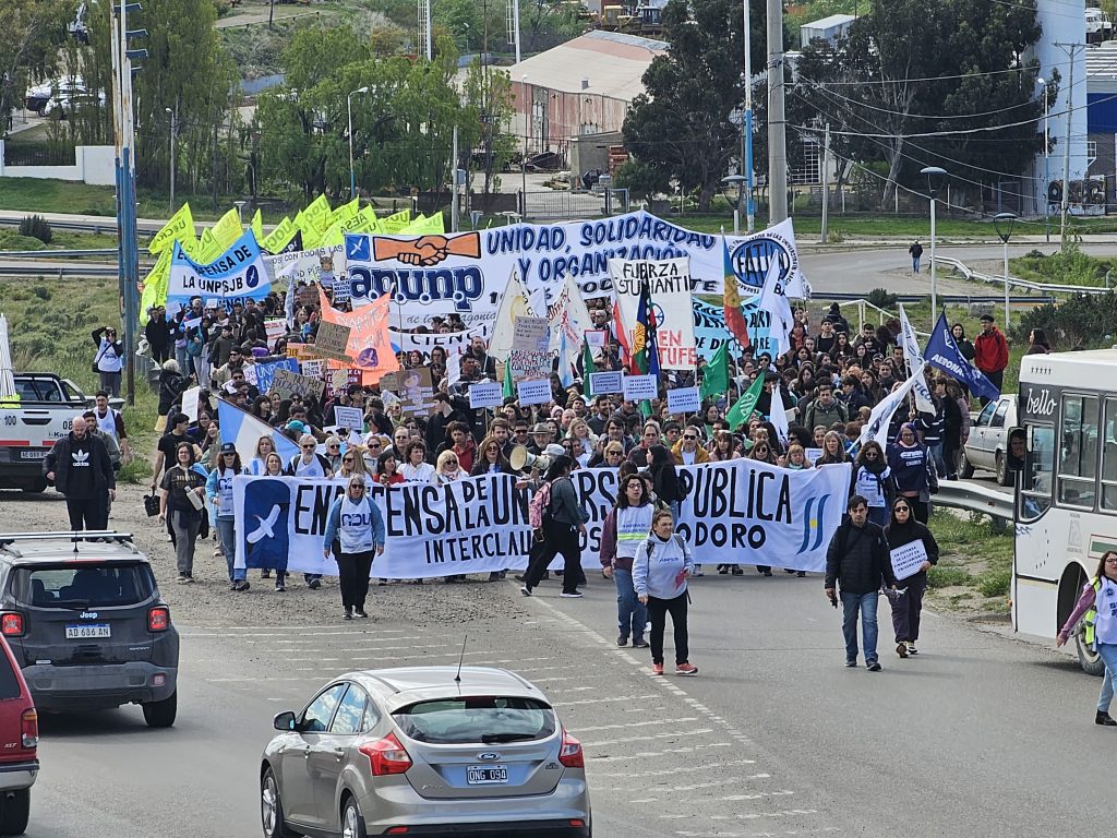 Docentes universitarios anunciaron una nueva Marcha Federal ...