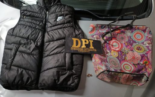 Por un violento robo en Trevelin allanaron cuatro viviendas de Comodoro