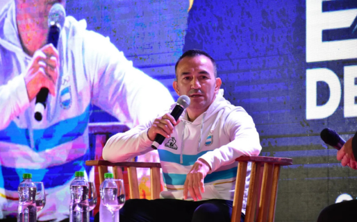 La leyenda del boxeo argentino Omar Narváez dio el presente en la Expo Deportes