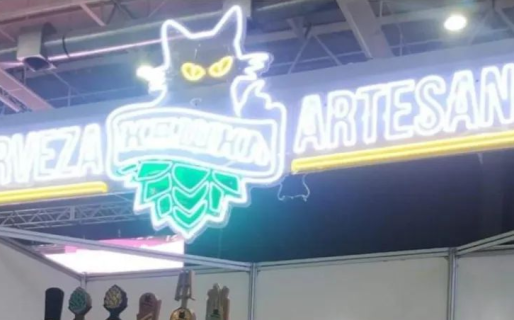 Se extravió el cartel de una cervecería y prometen recompensa para quien lo encuentre