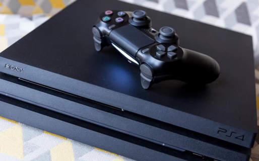 Quiso comprar una Play Station por Facebook y casi lo estafan