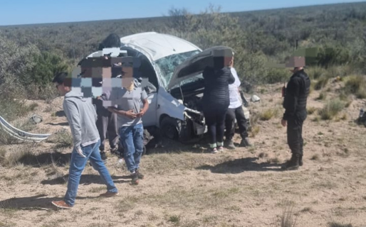 Cuatro comodorenses volcaron en la Ruta 3