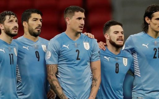 Crece el escándalo en la Selección de Uruguay: un referente desmintió a Luis Suárez y bancó a Bielsa