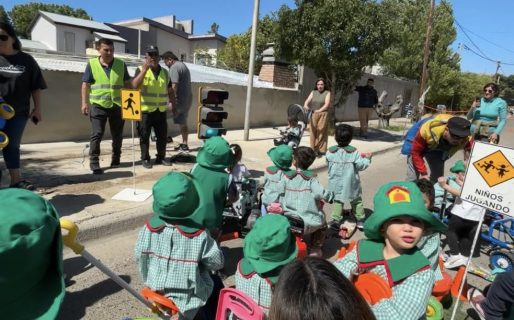 Los niños de Rucaylin disfrutaron de una muestra de Proyecto “Medios de Transporte”