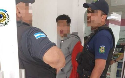Robó un perfume en una farmacia y fue detenido