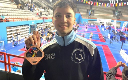 El comodorense Micael Ruhmling hizo podio en la Copa del Mundo de Taekwondo ITF