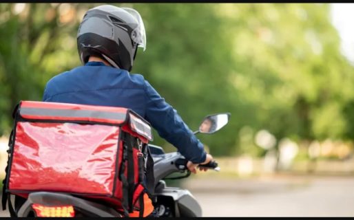 Dejó su trabajo en la construcción y sorprendió a todos al revelar cuánto gana como delivery