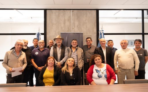 Municipales acordaron un aumento salarial de más del 30%