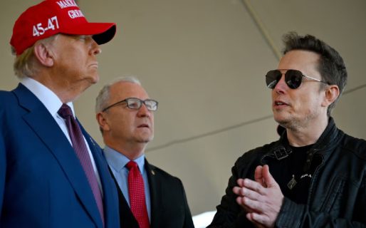 Con Donald Trump como testigo, Elon Musk lanza un nuevo vuelo de prueba de SpaceX