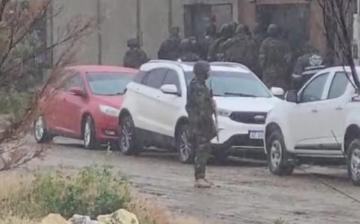 Un hombre se negó a salir de la vivienda de su madre y se atrincheró en una habitación