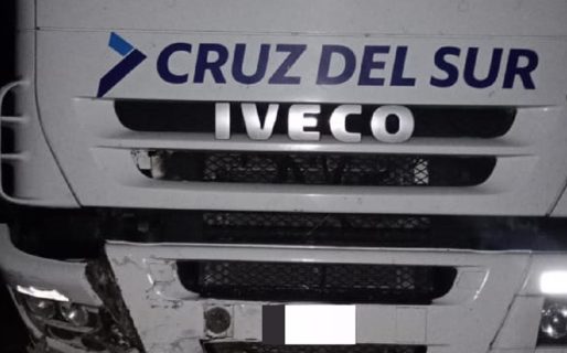 Se trasladaba hacia Comodoro cuando un camión lo chocó en Ruta Nacional N°3