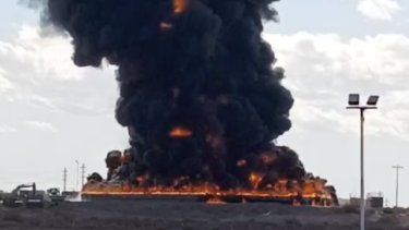 Incendio en Vaca Muerta: fuego en una planta de residuos petroleros