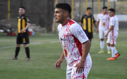 Huracán goleó a Rada Tilly y sigue con puntaje perfecto