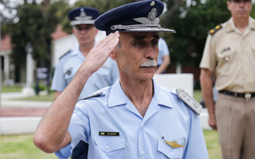 El Gobierno designará al brigadier Gustavo Valverde como nuevo jefe de la Fuerza Aérea