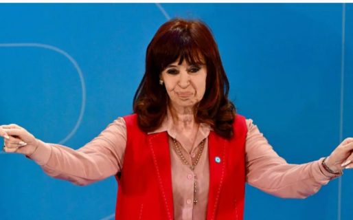 El bailecito de Cristina Kirchner al ritmo de Lali Espósito en el acto del PJ