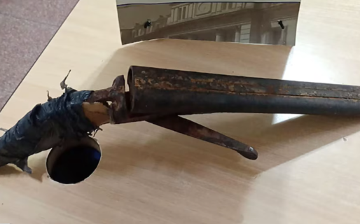 Armas “tumberas”: cayó un nene de 12 años con un pistolón de caño oxidado, madera y cinta aisladora