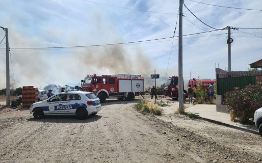 Nuevo incendio de pastizales en Km5