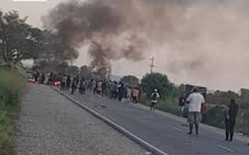 Un muerto y más de 50 heridos dejó la batalla campal entre Gendarmería y los cocaleros en Salta