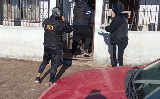 Se realizaron cuatro allanamientos por un intento de homicidio en el Barrio Newbery