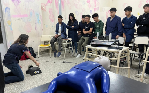 Más de 280 estudiantes de Comodoro se capacitaron en primeros socorros