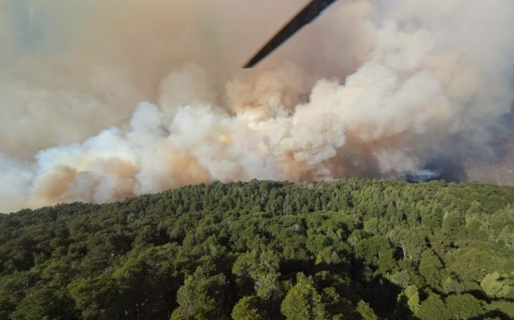 Alerta por incendios en el Parque Nacional Nahuel Huapi: Bariloche quedó cubierta por una nube de humo