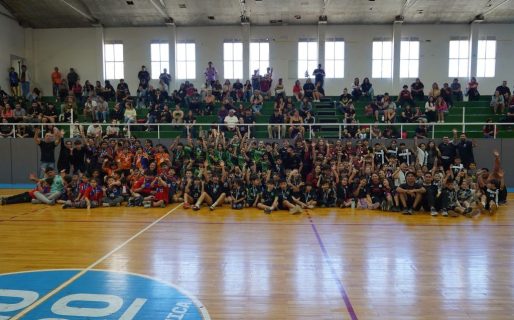 El mini handball tuvo su cierre en el Club Huergo