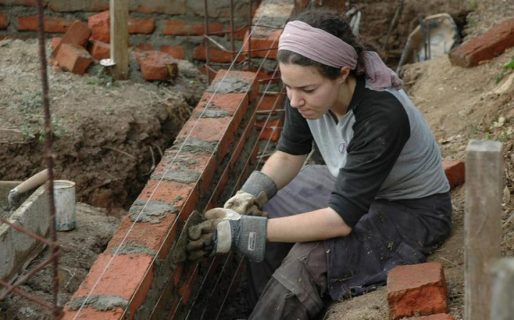 Impulsan un 15% de cupo femenino en la obra pública y buscan capacitación laboral para las mujeres