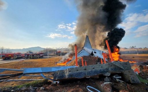Tragedia en Corea del Sur: un nuevo video reveló el problema técnico que sufrió el avión antes de estrellarse