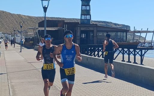 Se corre la 4º fecha del Triatlón Patagónico en Caleta Córdova