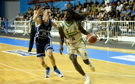 Gimnasia perdió con Peñarol